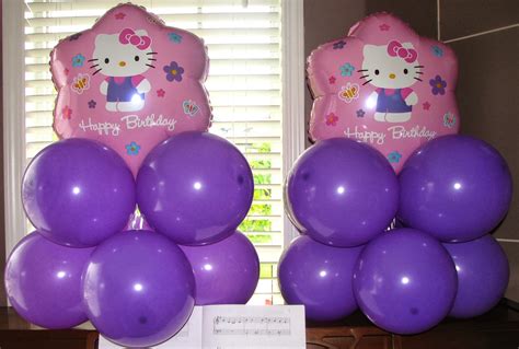 Utopia Party Decor: *** Hello Kitty Balloons