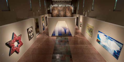 Museum of Contemporary Religious Art, Saint Louis University – Art in America Guide