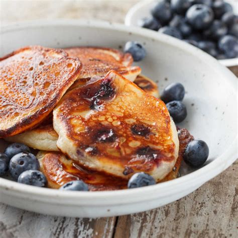 Sugar Free Pancake Recipe (with no sugar substitute) – Yum Eating