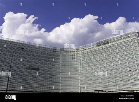 European Commission building Stock Photo - Alamy