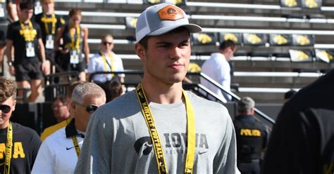 Iowa Hawkeyes Football Recruiting: Following the future