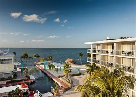 Reefhouse Resort & Marina Key Largo: 3 star Hotel with a Minimum Price ...