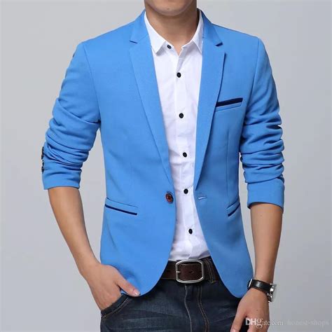 20 Best Blazer for Men That Help You Stay Warm and Look Impressive for ...