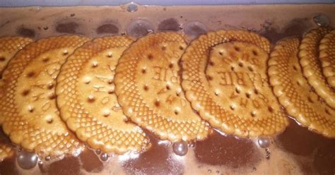 3 resep puding coklat roti mari enak dan sederhana - Cookpad