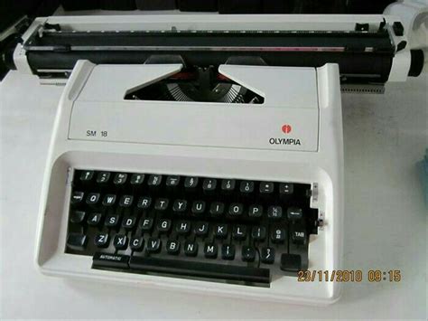 Jual mesin tik/manual typewriter OLYMPIA SM-18/[FOLIO&A3]#GARANSI ...