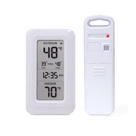 Digital Thermometer with Outdoor Temperature