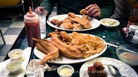 Localwaters cedar_hill_restaurant_catfish-747 - Localwaters