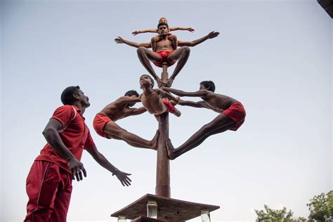 Wrestling the Pole: The Art of Mallakhamb Training | Sahapedia