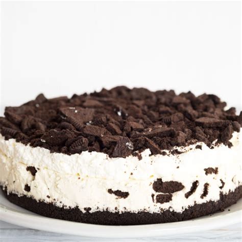 Philadelphia Oreo Cheesecake Recipe - Insanely Good