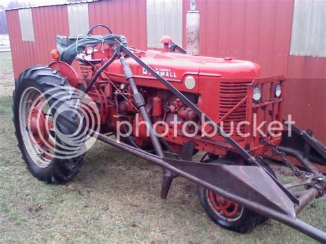 What loader is this, and how much is it worth? | My Tractor Forum