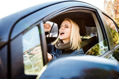 How Listening To Music In The Car Affects Your Driving – eTags – Vehicle Registration & Title ...