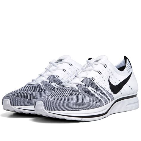 Nike Flyknit Trainer+ White & Black | END. (US)