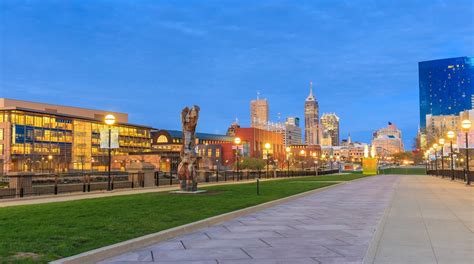 Top Hotels in Downtown Indianapolis, Indianapolis - Cancel FREE on most ...