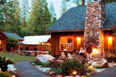 Book Deluxe Cabin, Yosemite National Park - All Cabins