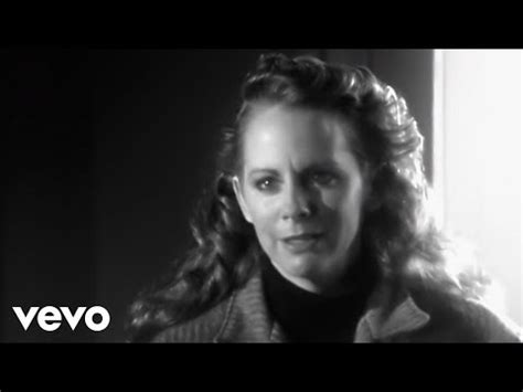 Reba McEntire - "The Night The Lights Went Out In Georgia" (Official Music Video)