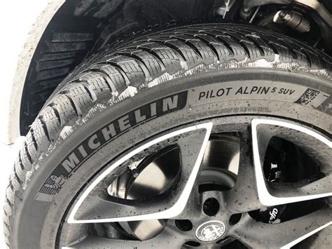 Évaluation du pneu d'hiver Michelin Pilot Alpin 5 SUV - Essais routiers, actualités, chroniques ...