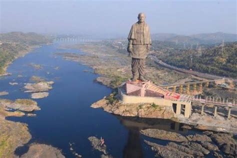 Sardar Vallabhbhai Patel statue known as Statue of Unity lists into ...