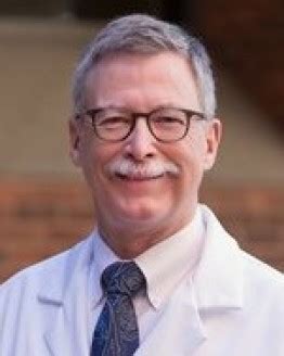 Orthopedic Surgeons in Saint Louis, MO | Find a Doctor at MD.com