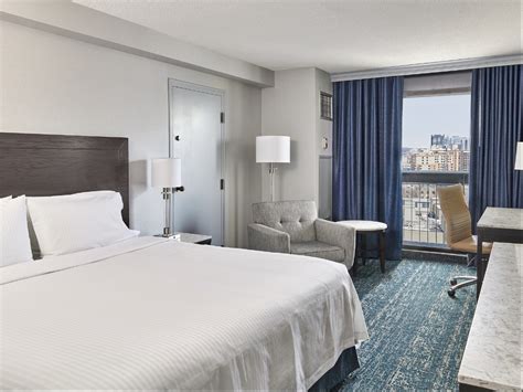 Chelsea Hotel Toronto Takes It Up A Notch - TravelPress