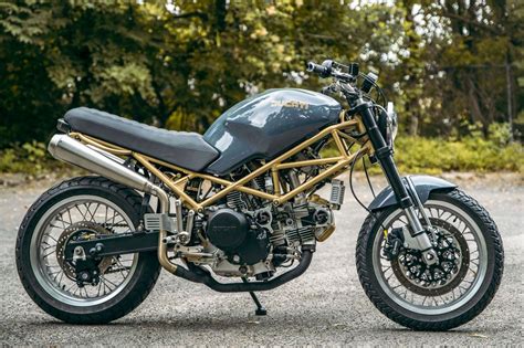 Ducati Monster 750 Custom | Ducati monster custom, Ducati monster, Ducati monster 750