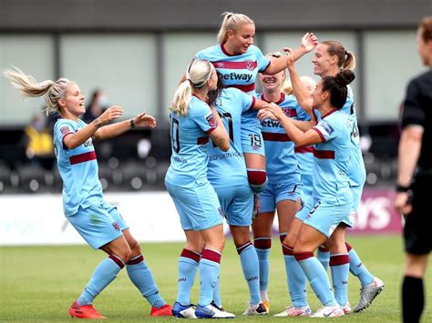 West Ham Women to play Arsenal in front of up to 1,000 fans on Saturday ...