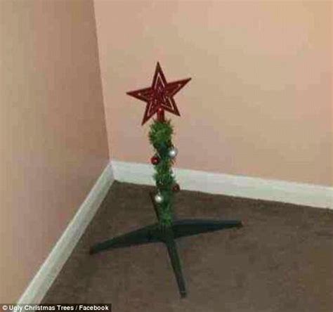 Awful Christmas trees are pine-ful to look at | Daily Mail Online