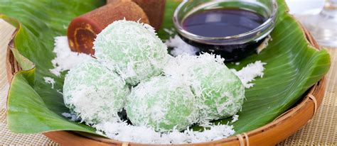 7 Most Popular Indonesian Desserts - TasteAtlas