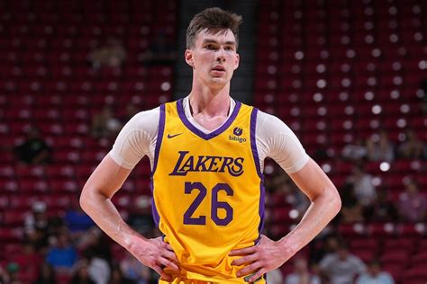 Lakers Sign Colin Castleton To Two-Way Contract - The NBA G League