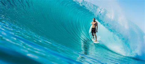 Mick Fanning Surfing