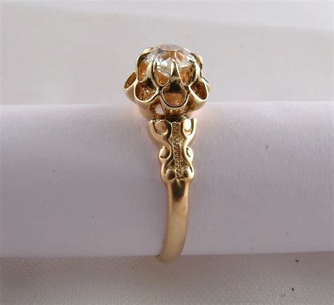 rose gold diamond ring