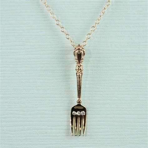 Any Ariel fan needs a Fork necklace :) | Disney jewelry, Dinglehopper necklace, Necklace