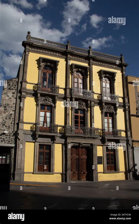 Spanish colonial architecture in the historic centre of Mexico City ...