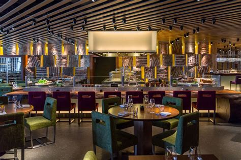 Where to eat at the Cosmopolitan of Las Vegas - Eater Vegas