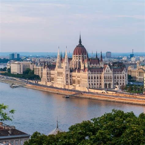 Book a Hungary Vacation | Fora Travel