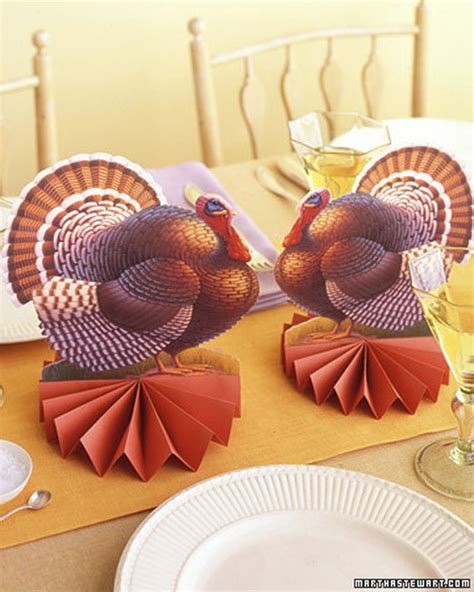 9 Printable Thanksgiving Centerpieces for Your Table