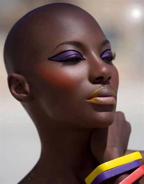 40 Beautiful Bald Women Styles to get inspired with