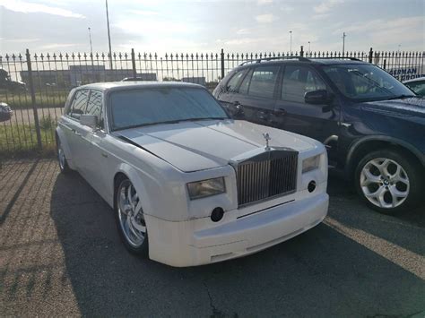 Undersized Rolls-Royce Phantom Replica Won’t Be Fooling Anybody | Carscoops