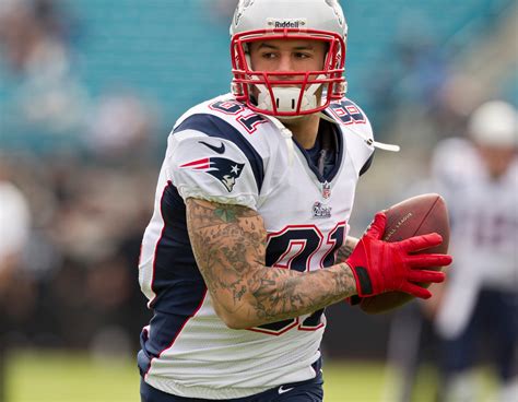 Here’s How the Patriots Replaced Aaron Hernandez