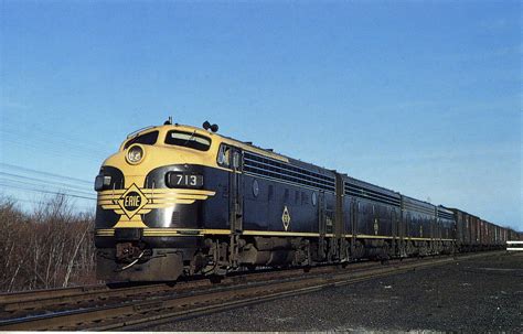 The National Railroad Postcard Museum: The Erie Railroad in History, Photographs, and Postcards