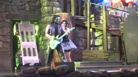 Beetlejuice Graveyard Review Final Show at Universal Studios Florida - YouTube