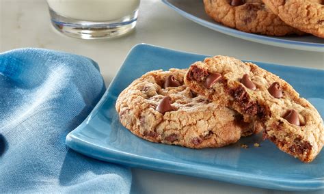 Classic Milk Chocolate Chip Cookies Recipe | HERSHEY'S