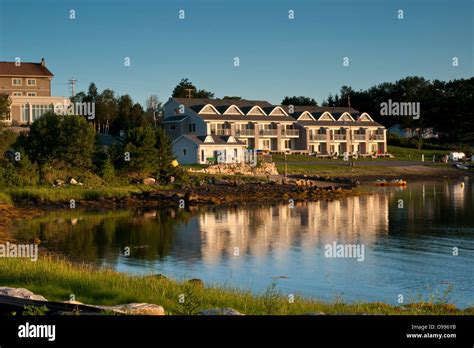 Oak island nova scotia hi-res stock photography and images - Alamy