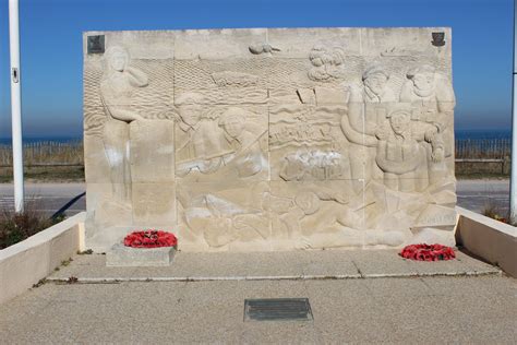 British Memorial On Sword Beach - Normandy Gite Holidays