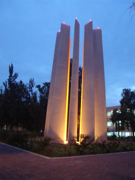 FES Aragon | Las torres d la H. Facultad de Estudios Superio… | Flickr