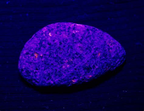 Lake Superior Glow In The Dark Rocks Syenite Rocks | Etsy