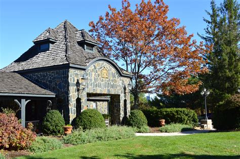 The Chateau Morrisette Restaurant is a beautiful building and looks beautiful in Autumn. #Autumn ...