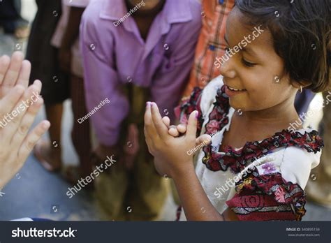 Little Girl Playing Clapping Game Volunteer Stock Photo 340895159 | Shutterstock