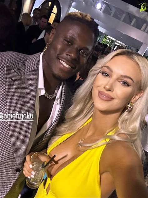 Veronika Rajek meets 'role model for life' Shaq and looks stunning as she poses with NFL player ...