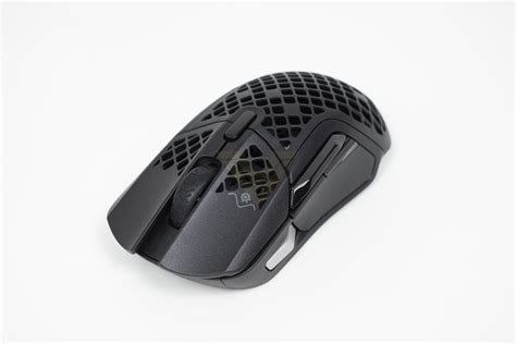 SteelSeries Aerox 5 Wireless & Aerox 9 Wireless Review - steelseries_aerox_5_wireless_front.jpg