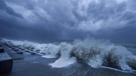 Cyclone Jawad likely to hit THIS state: Know red alert areas that can ...